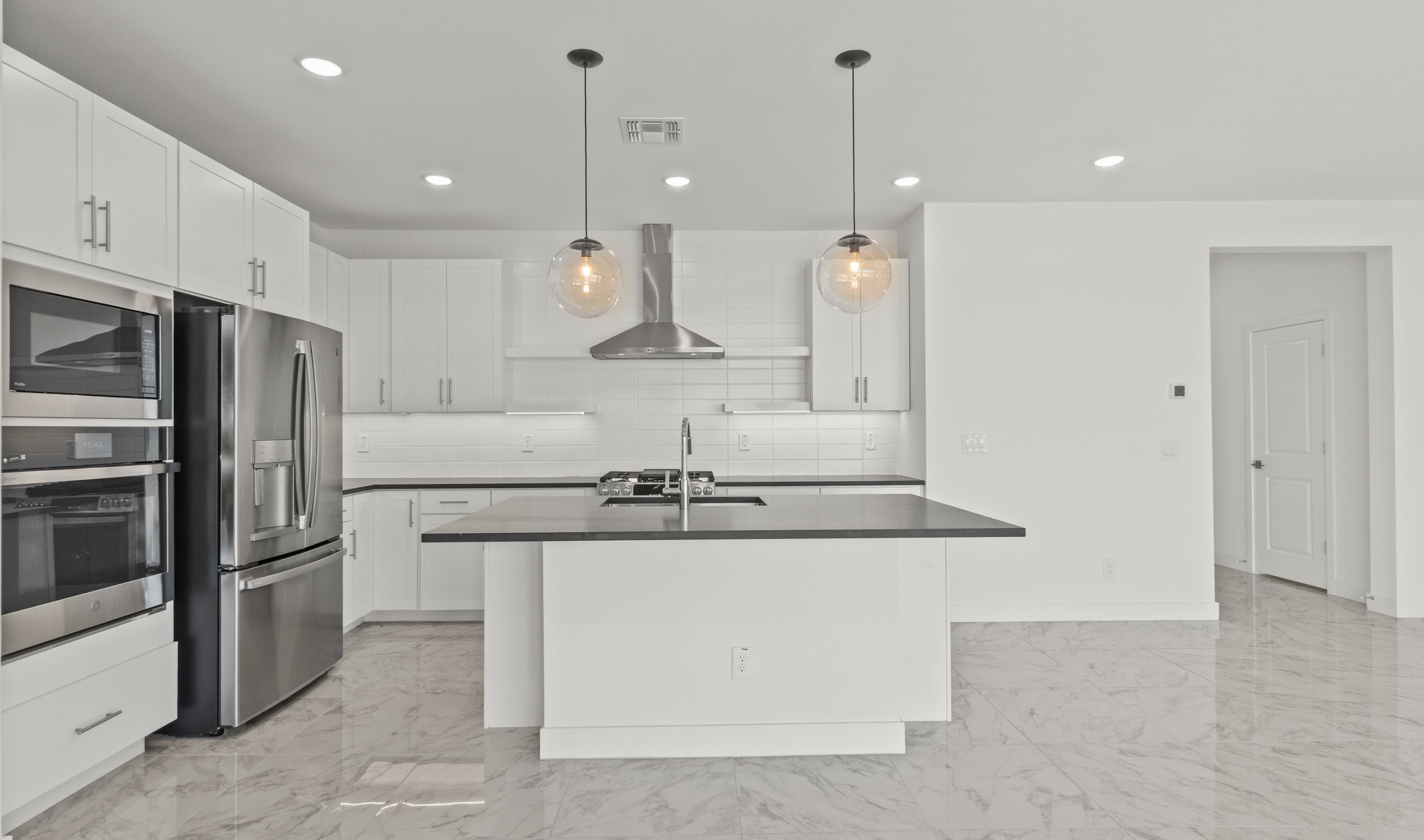 Kitchen with pendant lighting