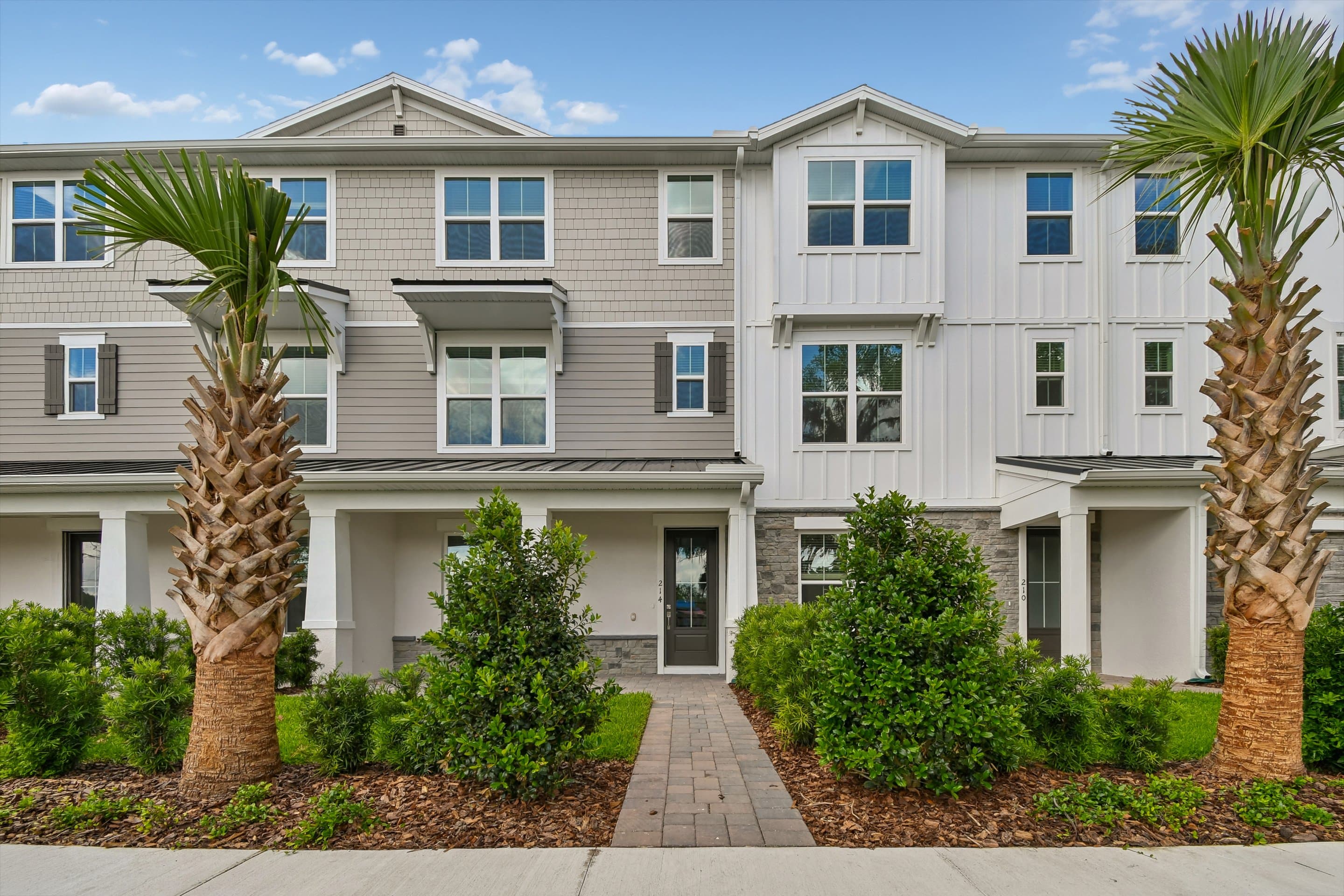 Luxurious Townhomes