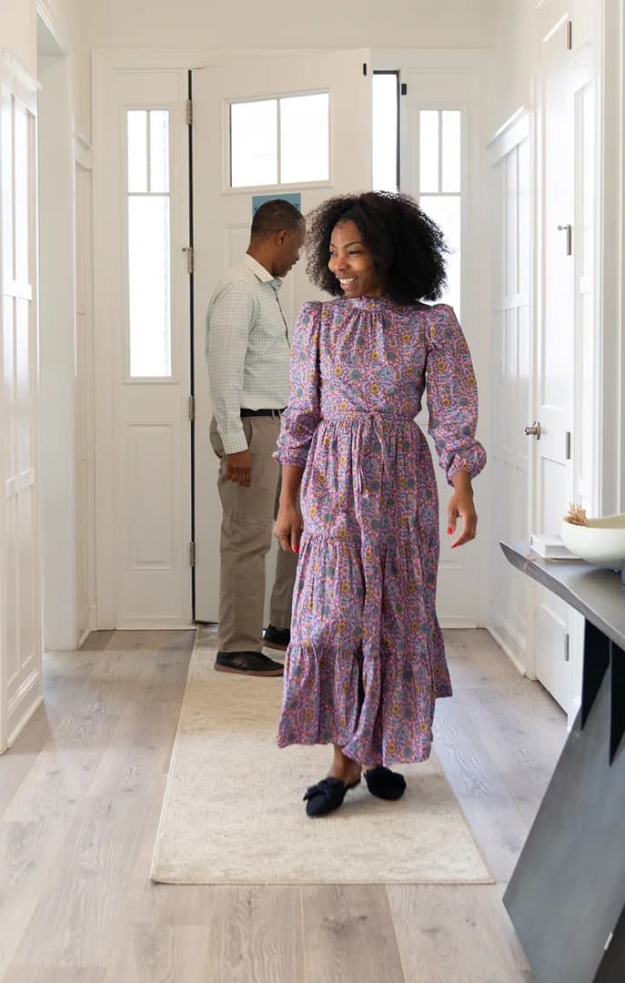 115917 Colts Farm Killarney III Loft Family in Foyer Farmhouse USP Crop