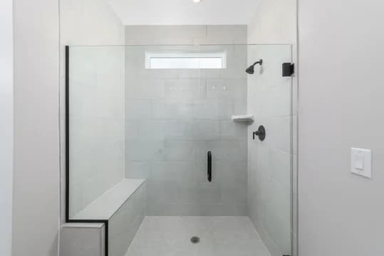 109671 Four Seasons at Carolina Oaks Ibiza Loft Owner s Spa Bath