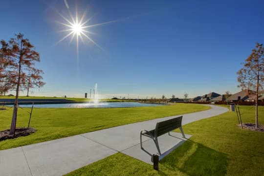 Ascend at Creekshaw Walking Trails