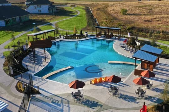 Ascend at Creekshaw Pool