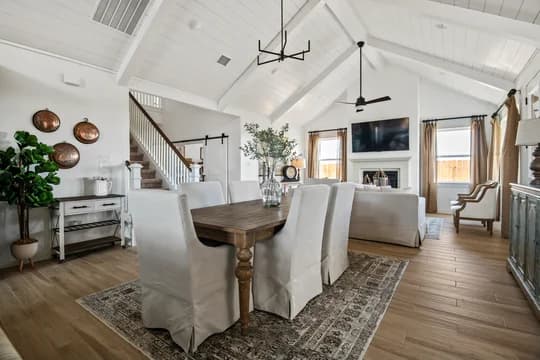 118251 Marvida Tuscaloosa Dining Area  Farmhouse Palette 4 Level 1