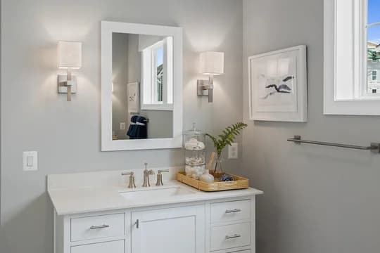 123744 Four Seasons at Kent Island Franklin Primary Bath  Classic Palette 2 Level 3