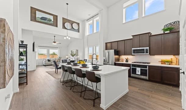 124537 Oakwood Estates Elmore Kitchen