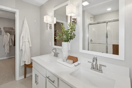 141155 Northwest Ohio Collection Oleander Primary Bath  Loft Palette 3 Aspire