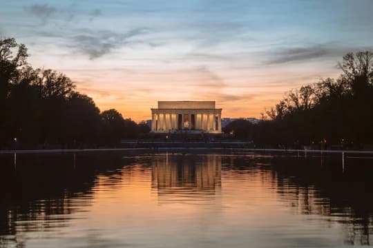 Lincoln Memorial and Water