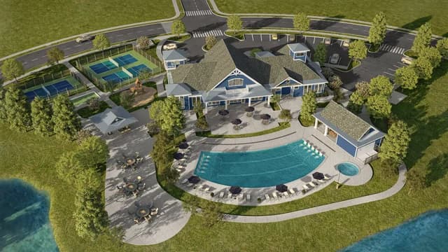 Four Seasons at Scenic Harbor Exterior