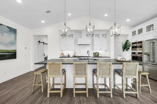 Four Seasons at Lakes of Cane Bay Stanwyck Kitchen Classic Palette 3 Level 1