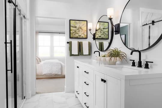 Luna Bella at Plumas Lake Water Lily II Primary Bath Farmhouse Palette 5 Level 1