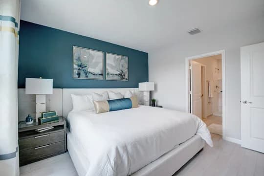 64791 Aspire at Waterstone Eden Owner s Suite