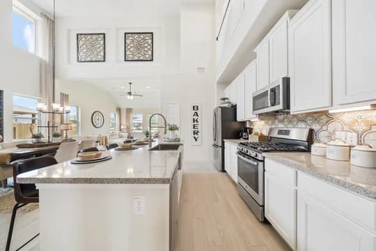 65290 Glen Oaks Ashville Kitchen