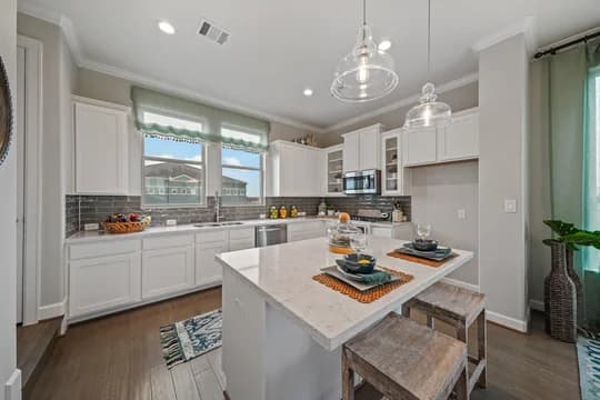 74403 Kirby Landing Lincoln II Gourmet Kitchen