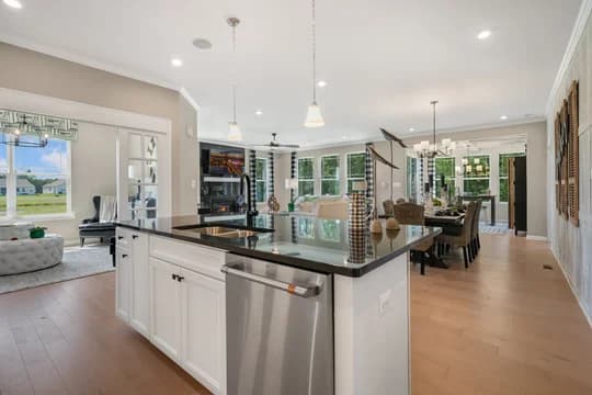 80951 The Villages at Red Mill Pond Eastwood Kitchen