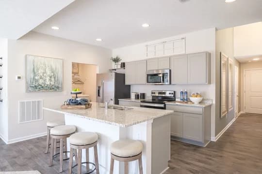 91722 Summit at Forest Lakes Dayton Kitchen