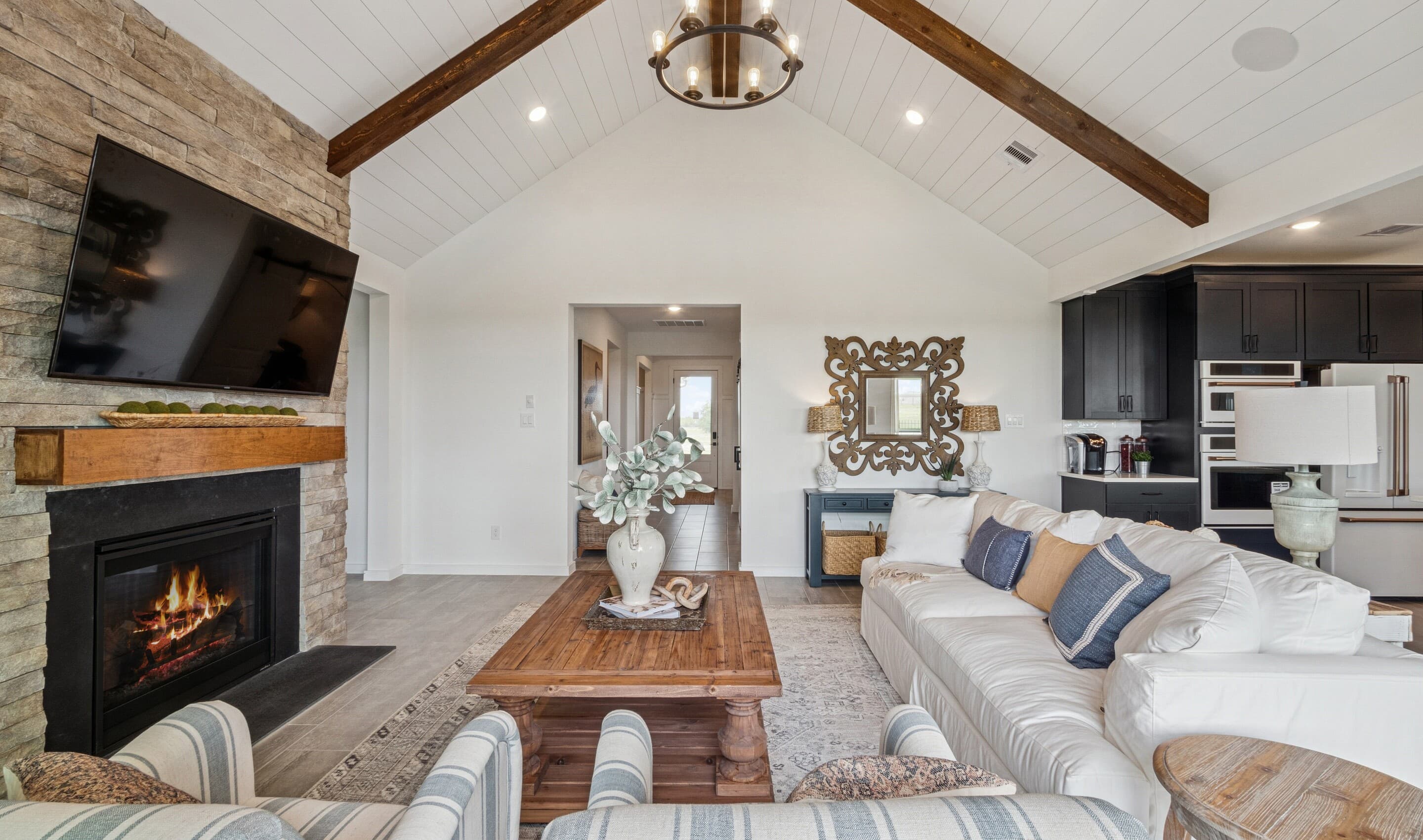 Great room with soaring vaulted ceiling